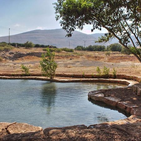 Gilboa View - יחידת אירוח מתוקה Lägenhet Reshafim Exteriör bild